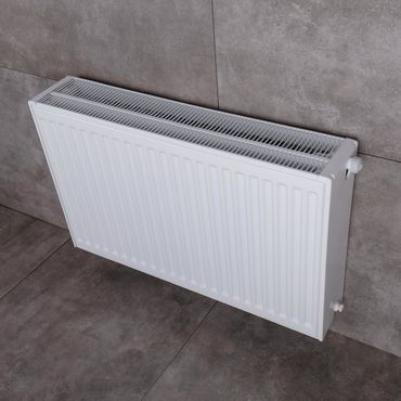 Belrad Typ 22 (Höhe x Breite) 600x1200 mm Universalheizkörper Kompakt & Ventilheizkörper Halter & Ventil - 6 Anschlüsse