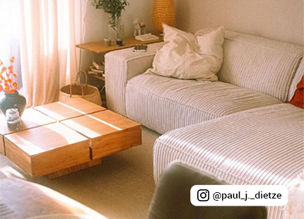 #sharemydelife Kundenfoto von Produkten rechts eine Couch, links ein Tisch
