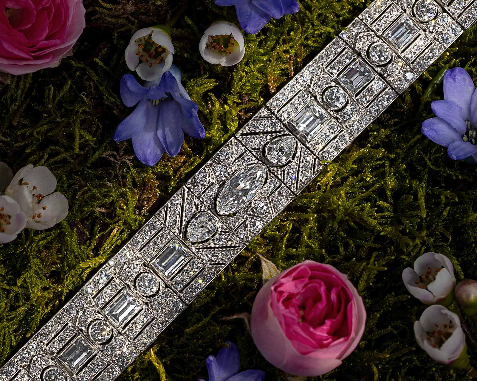 Antiker Schmuck erzählt Geschichten Antiker Schmuck erzählt Geschichten