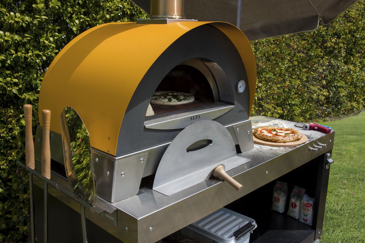 ALFA FORNI CIAO Pizzaofen Holzbackofen Top/TischAusführung