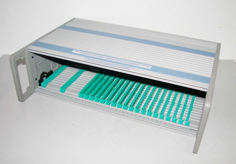 HIRSCHMANN Sternkoppler Grundgerät Rack ASGE 1-R E AC -unused/OVP ...