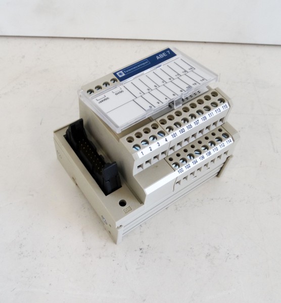 Telemecanique Interface Module ABE 7 H16R50 16 Digital I/O used