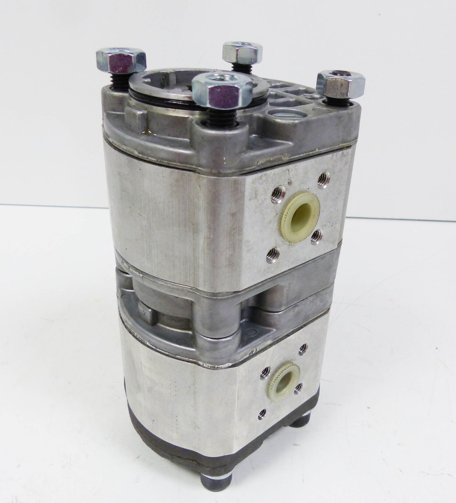 Bosch 1517 222 378 + 1517 222 470 Doppel-Hydraulikpumpe -used  