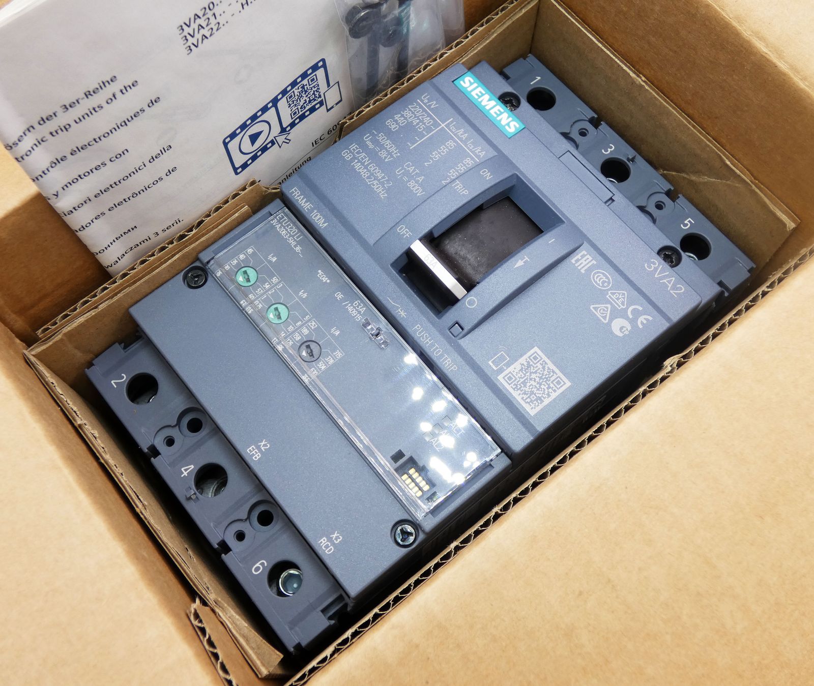 Siemens 3VA2063-5HL36-0AA0 E: 03 63A 690V Kompaktleistungsschalter ...