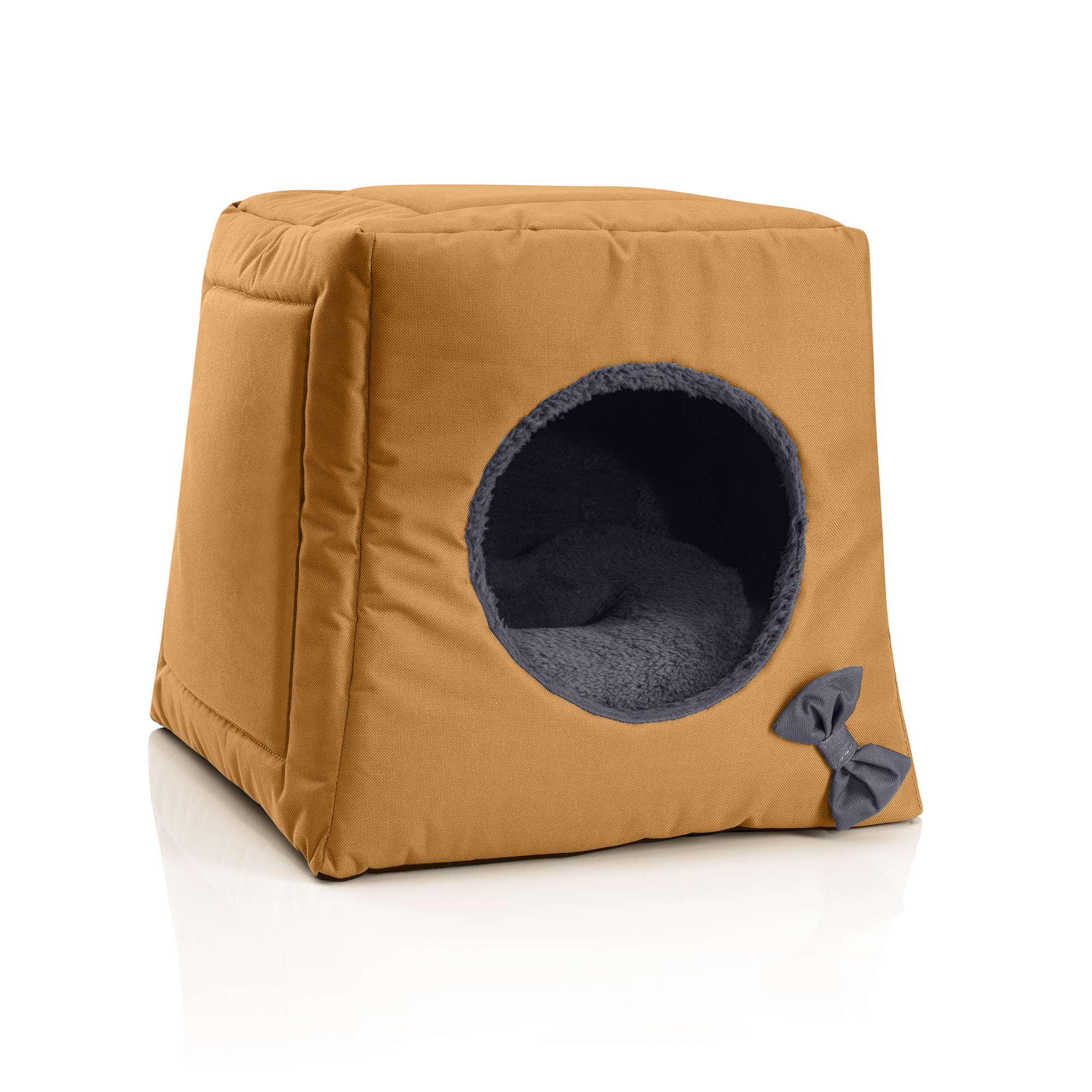 kitty hut