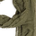 schal-uni-crinkle-geriffelt-leicht-halbtransparent-ws101-innen2-olivgruen.jpg