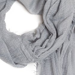 schal-uni-crinkle-geriffelt-leicht-halbtransparent-ws101-innen2-hellgrau.jpg schal-uni-crinkle-geriffelt-leicht-halbtransparent-ws101-innen2-hellgrau.jpg