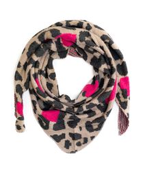 schal-dreiecksschal-leo-herz-ws105-innen1-hellbraun.jpg schal-dreiecksschal-leo-herz-ws105-innen1-hellbraun.jpg