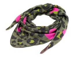 schal-dreiecksschal-leo-herz-ws105-innen2-gruen.jpg schal-dreiecksschal-leo-herz-ws105-innen2-gruen.jpg