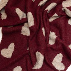 schal-dreiecksschal-herz-ws109-innen3-dunkelrot.jpg schal-dreiecksschal-herz-ws109-innen3-dunkelrot.jpg