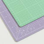 Tapis de découpe A2 Vert menthe-Lilas + cutter rotatif + règle-2