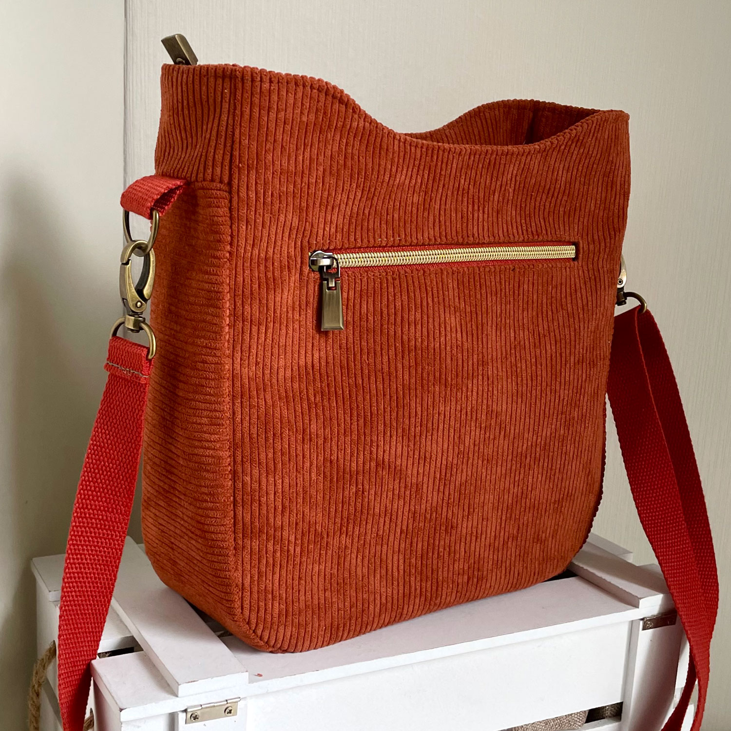 Polsterstoff Gregor Cordsamt-2 Polsterstoff Gregor Cordsamt-2