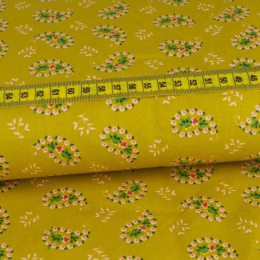 Baumwolle Blumenkranz auf Senfgelb Überbreite Baumwolle Blumenkranz auf Senfgelb Überbreite