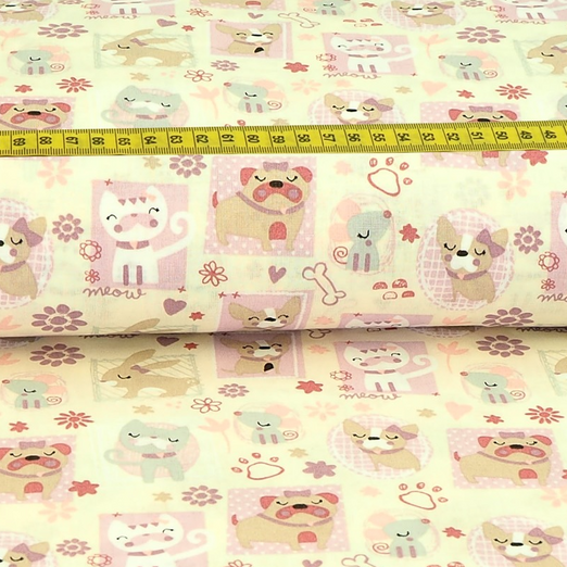 Baumwolle Süße Tiere & Blumen auf Hellbeige Baumwolle Süße Tiere & Blumen auf Hellbeige