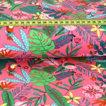 Jersey Tukan im Urwald Pink