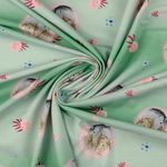 Jersey con retratos de caballos sobre verde claro digital