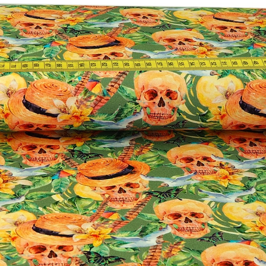 Jersey Tropical Skulls auf Grün Digital