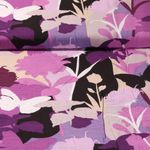 Viskose - Blumen und Schmetterlinge Lila Flieder