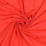 Ribbstickad trikå i viskos - röd