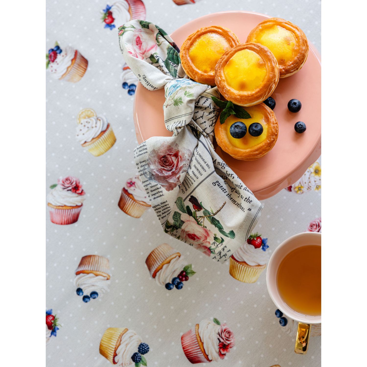 Toile de coton canevas - Imp. digi. Gâteaux Beige-1 Toile de coton canevas - Imp. digi. Gâteaux Beige-1