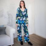 Viskose-Popeline - Digitaldruck Blüten Multicolor Blau-1