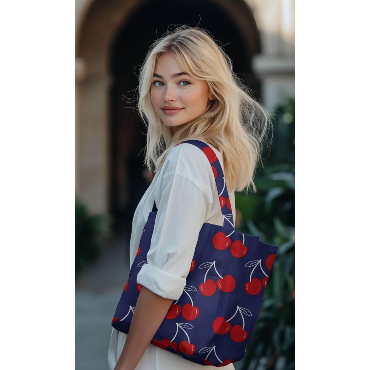 Beschichtete Baumwolle - Kirschen Royalblau-1 Beschichtete Baumwolle - Kirschen Royalblau-1