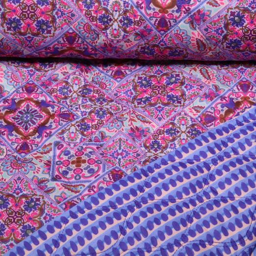 Gesteppter Jackenstoff - Digital Patchwork Blau