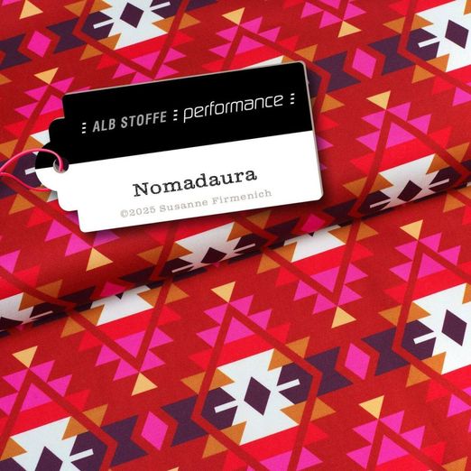 Collection Performance d'Albstoffe - Rouge Nomadaura Collection Performance d'Albstoffe - Rouge Nomadaura