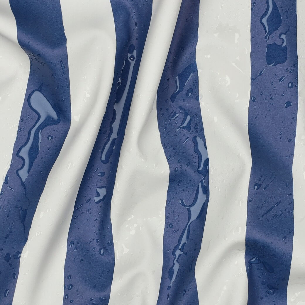 Regenjackenstoff - Streifen Weiß Blau-1 Regenjackenstoff - Streifen Weiß Blau-1