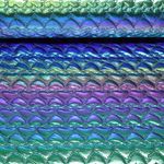 Tissu matelassé pour veste - coeurs métalliques couleurs arc-en-ciel Tissu matelassé pour veste - coeurs métalliques couleurs arc-en-ciel