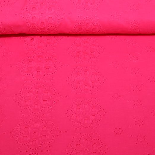 Baumwoll-Webware - Beach Kollektion Lochstickerei mit Bogenkante Fuchsia Baumwoll-Webware - Beach Kollektion Lochstickerei mit Bogenkante Fuchsia