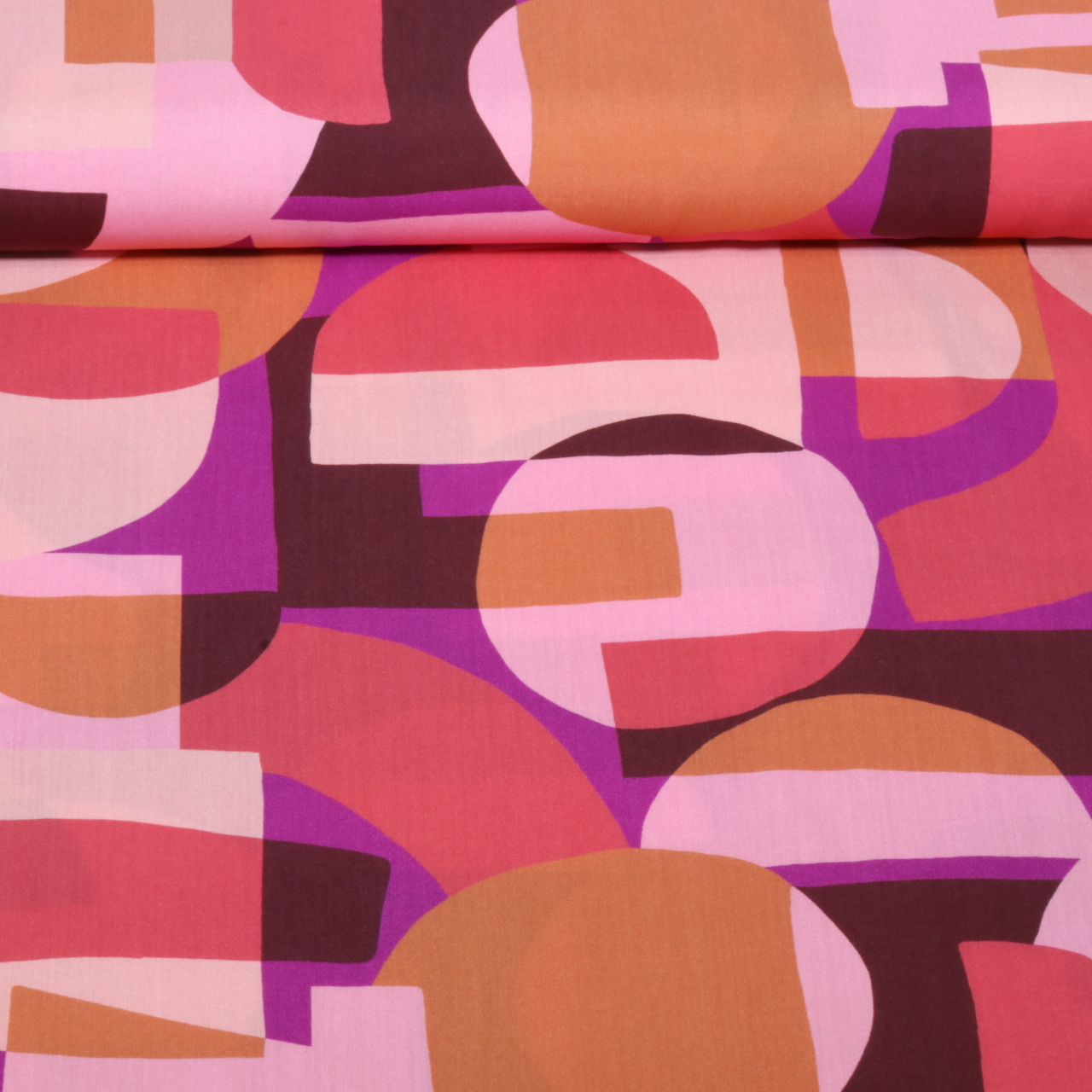 Viscose - Geo Rose Ecovero™-0 Viscose - Geo Rose Ecovero™-0