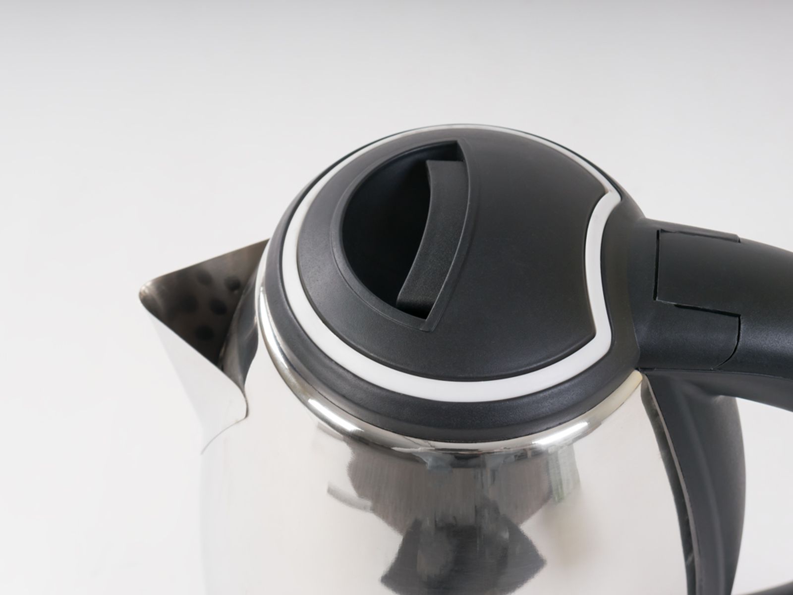 Wasserkocher 2L 1500W Edelstahl 360° kabellos Teekocher Wasserkessel Teekessel