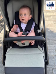 2in1 Kombi-Kinderwagen Modus Duo 2in1 Kombi-Kinderwagen Modus Duo in modernem italienischem Design – komfortabler Begleiter für Kinder von 0 bis 4 Jahren in grün