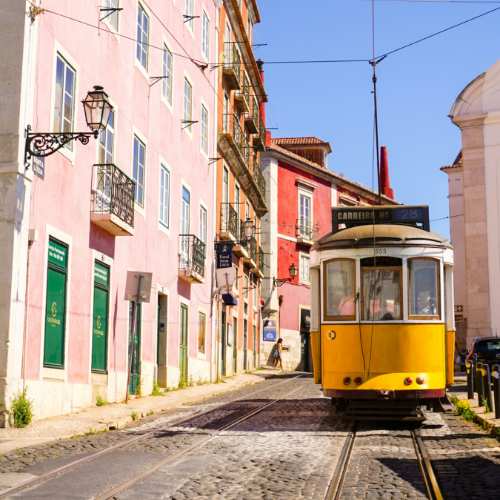 Foto von Lissabon in Portugal von der Tram 28