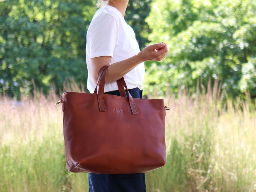 Natürlich schön: Warum Ledertaschen jetzt dein Frühlings-Must-have 2025 sind
