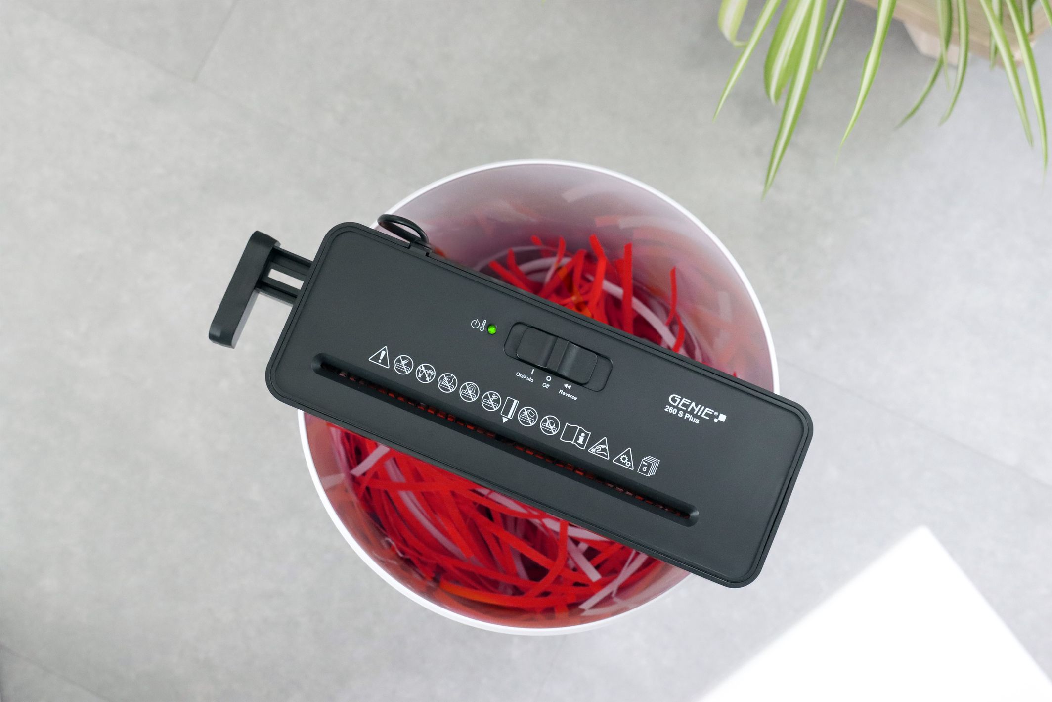 Aktenvernichter PS 16 pro Einstiegsmodell für zu Hause schwarz Aktenvernichter PS 16 pro Einstiegsmodell für zu Hause schwarz