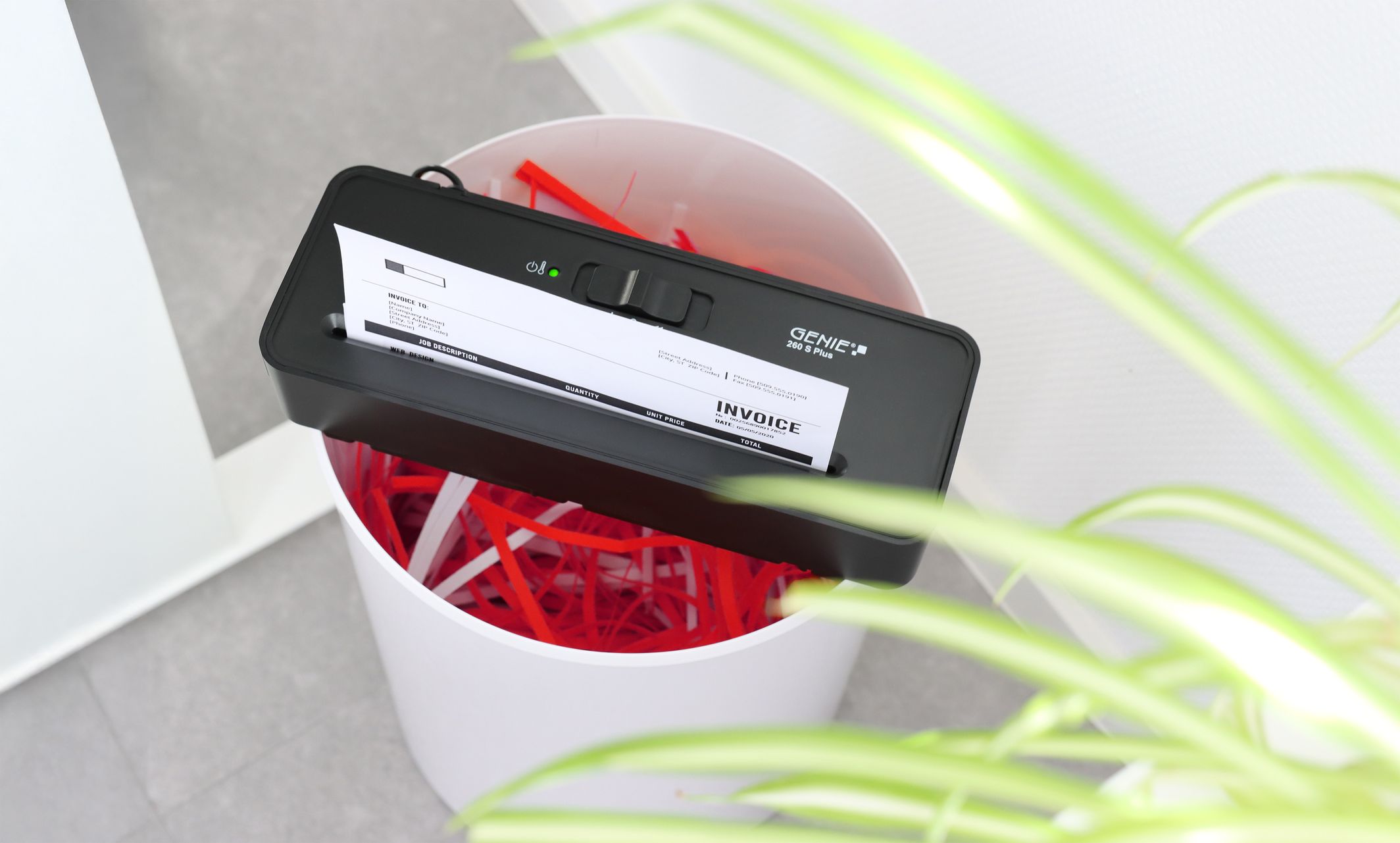 GENIE 260 S Plus – Kompakter Aktenvernichter für zu Hause GENIE 260 S Plus – Kompakter Aktenvernichter für zu Hause
