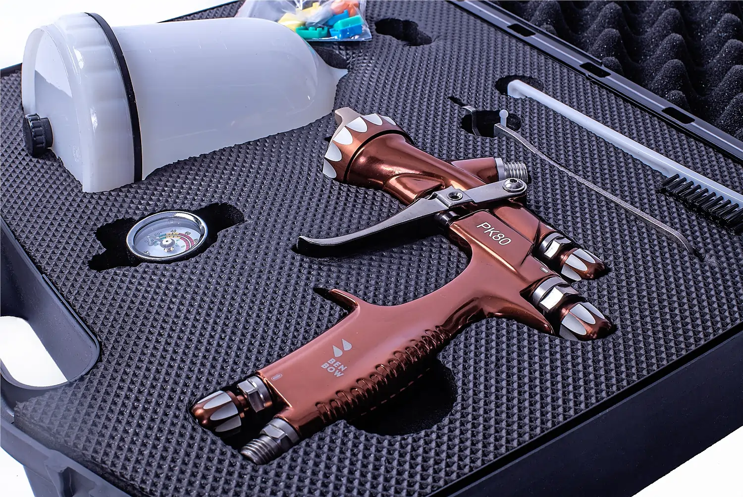 BENBOW PK80 Lackierpistole in einem Koffer mit Zubehör