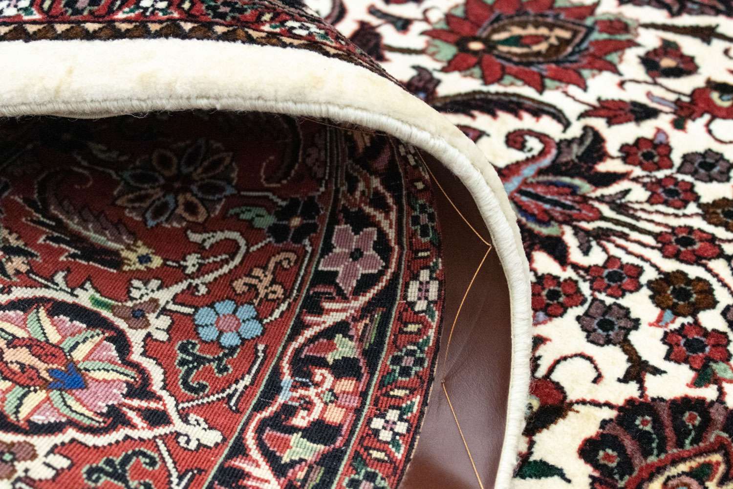 Perský koberec - Bijar - 347 x 255 cm - růžová