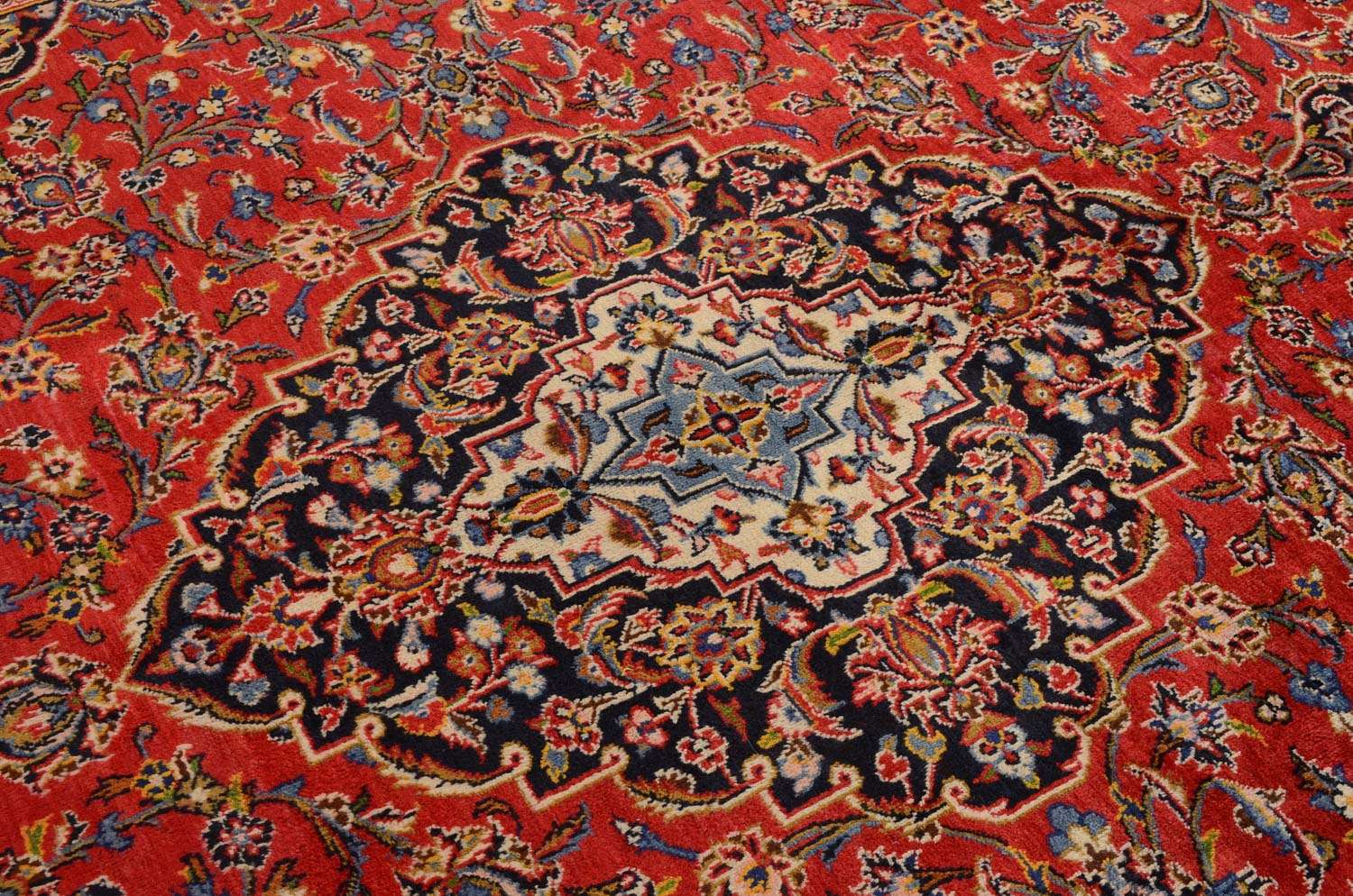 Tapis persan - Keshan - 414 x 292 cm - rouge