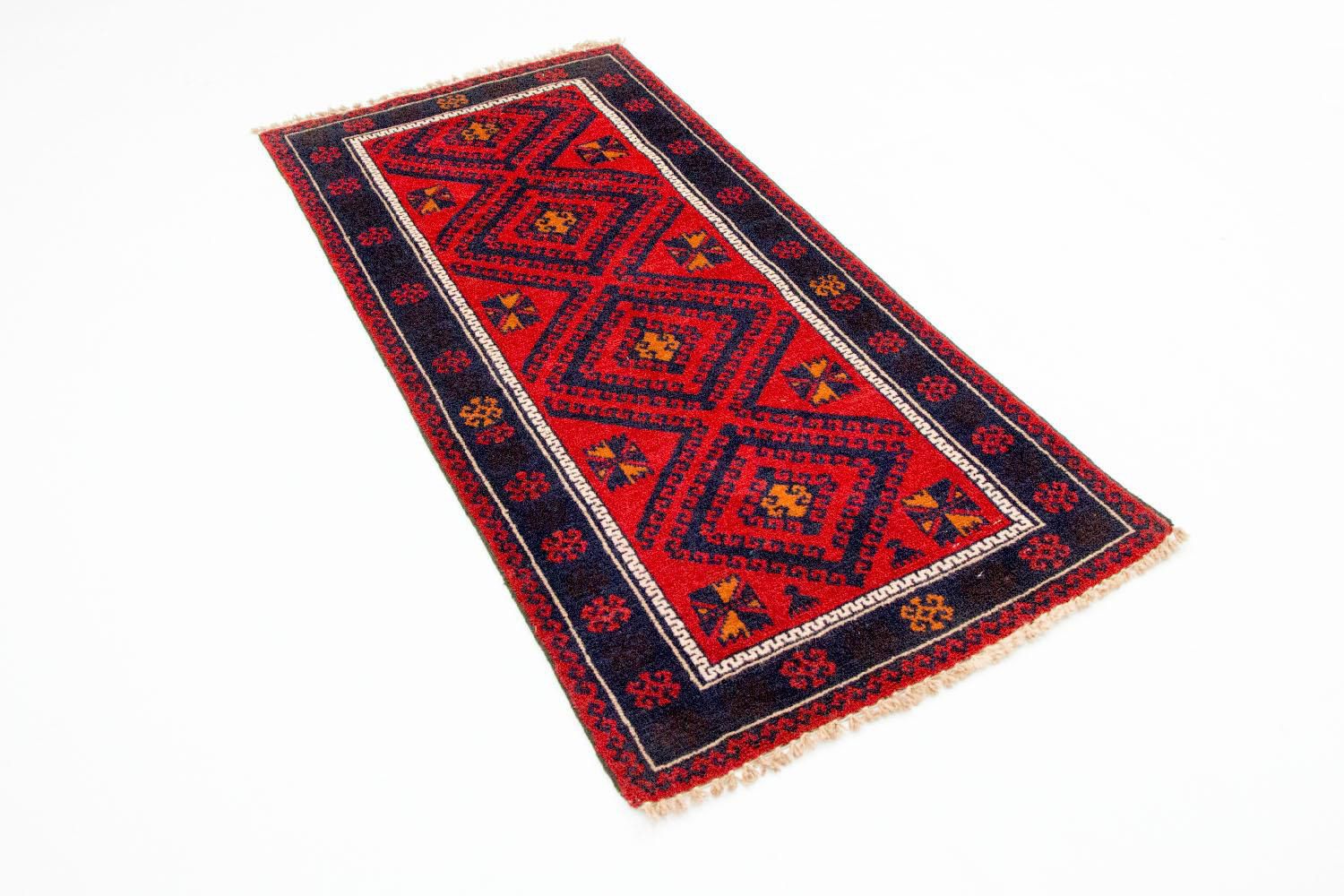 Belutsch Rug - 135 x 67 cm - red