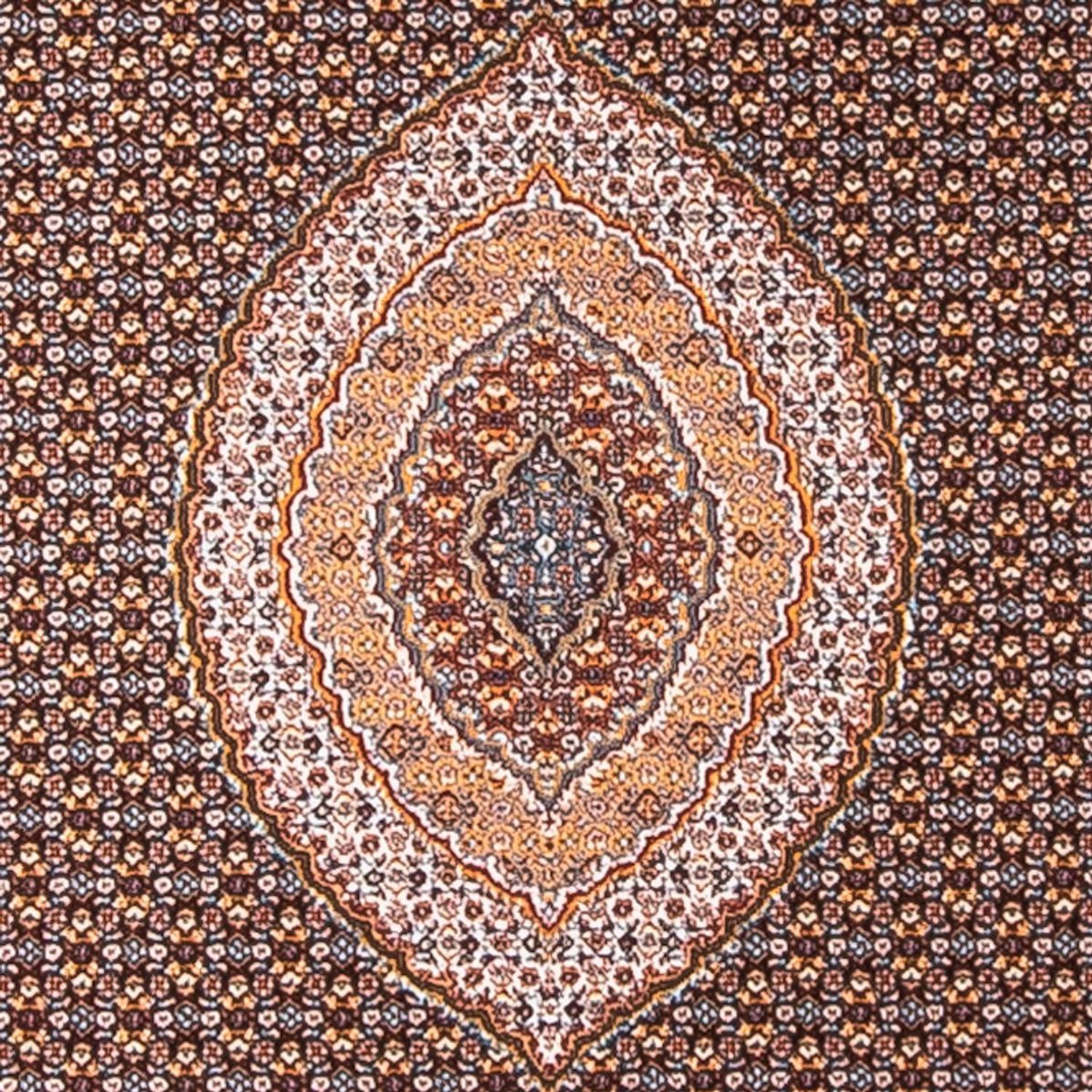 Oriental Carpet - Darbari - runt