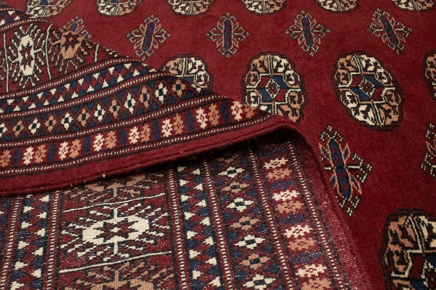 Afghan Rug - Bukhara - 244 x 205 cm - red