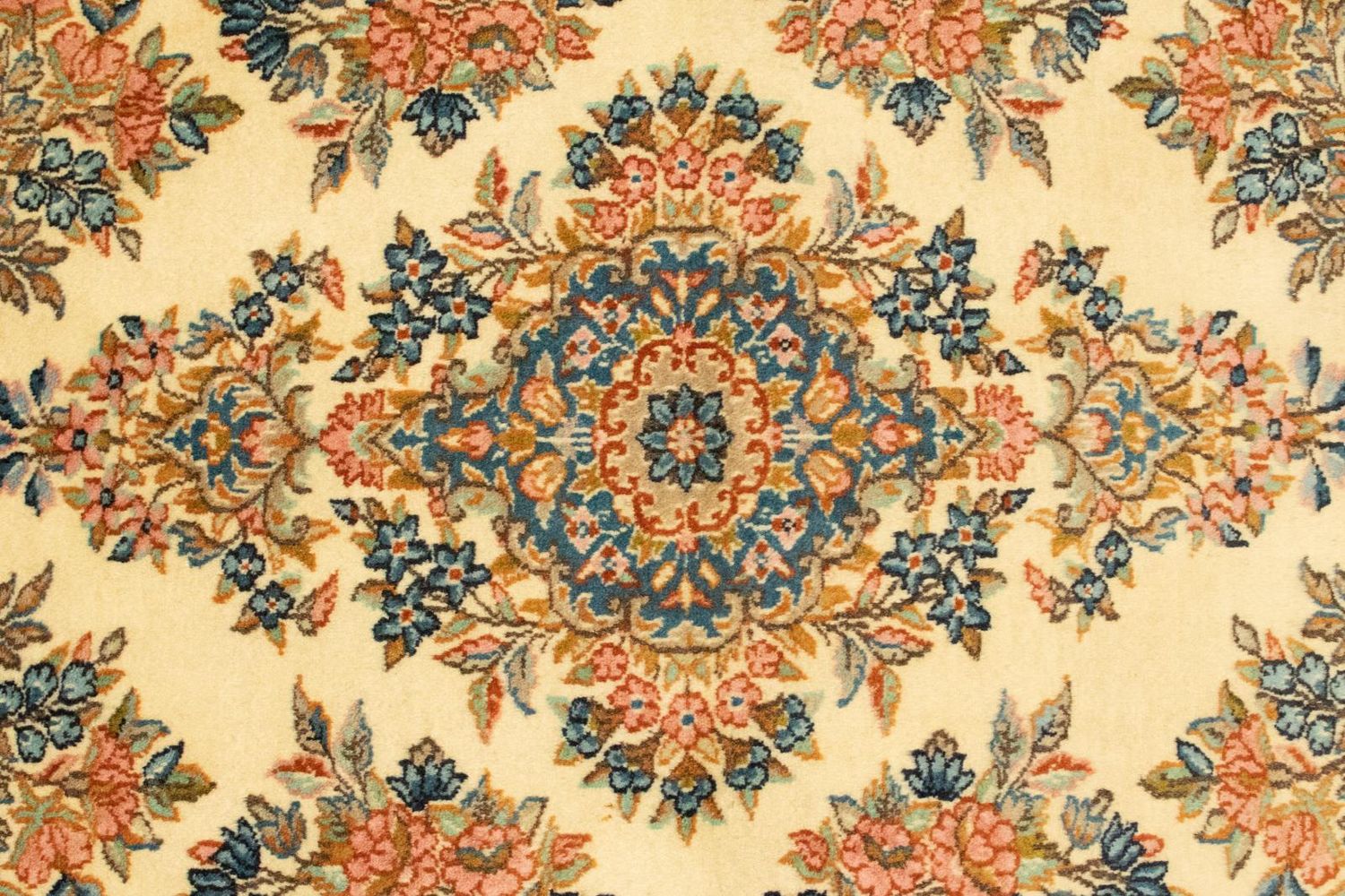 Persisk tæppe - Royal - 133 x 107 cm - beige