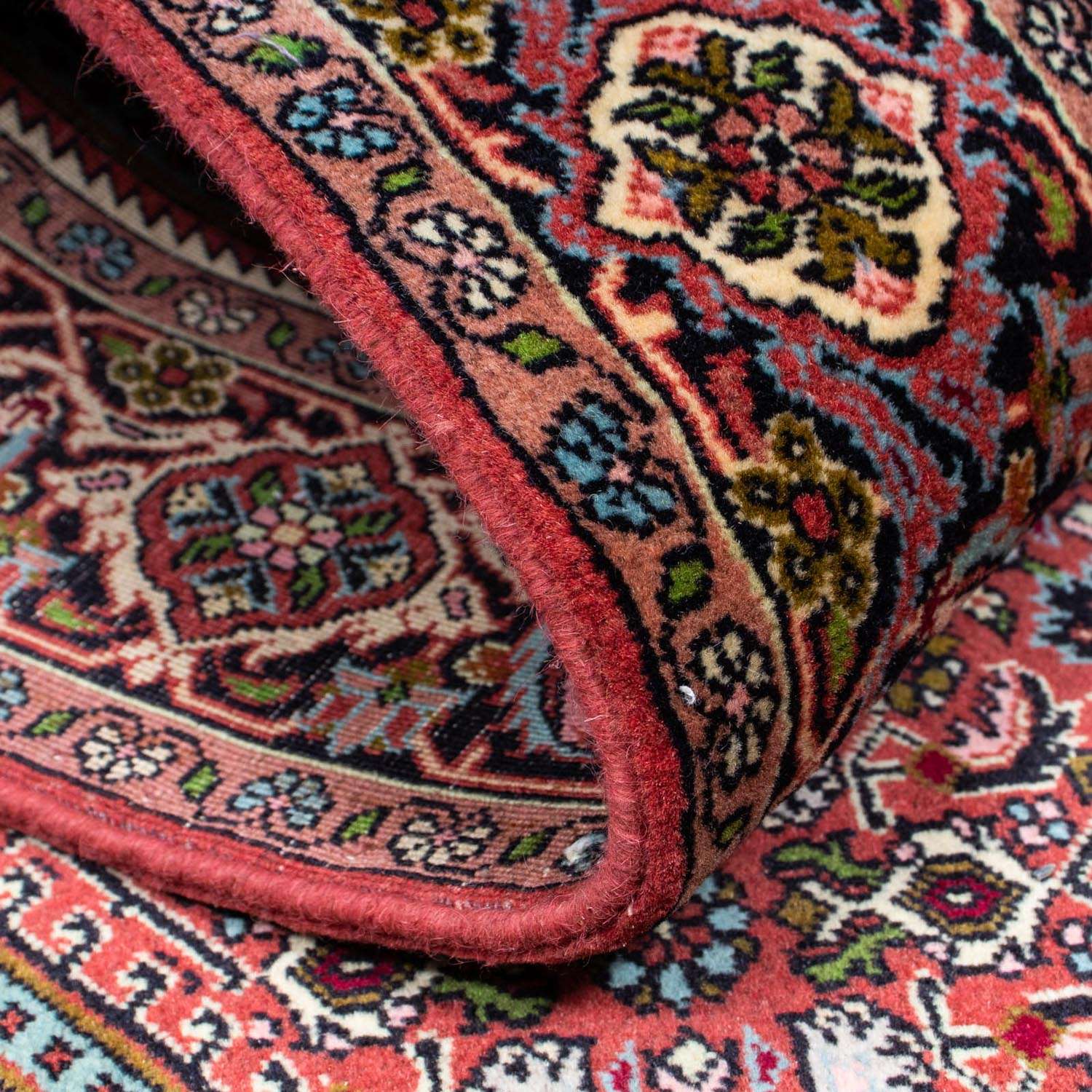 Alfombra persa - Bidjar - 233 x 140 cm - rojo