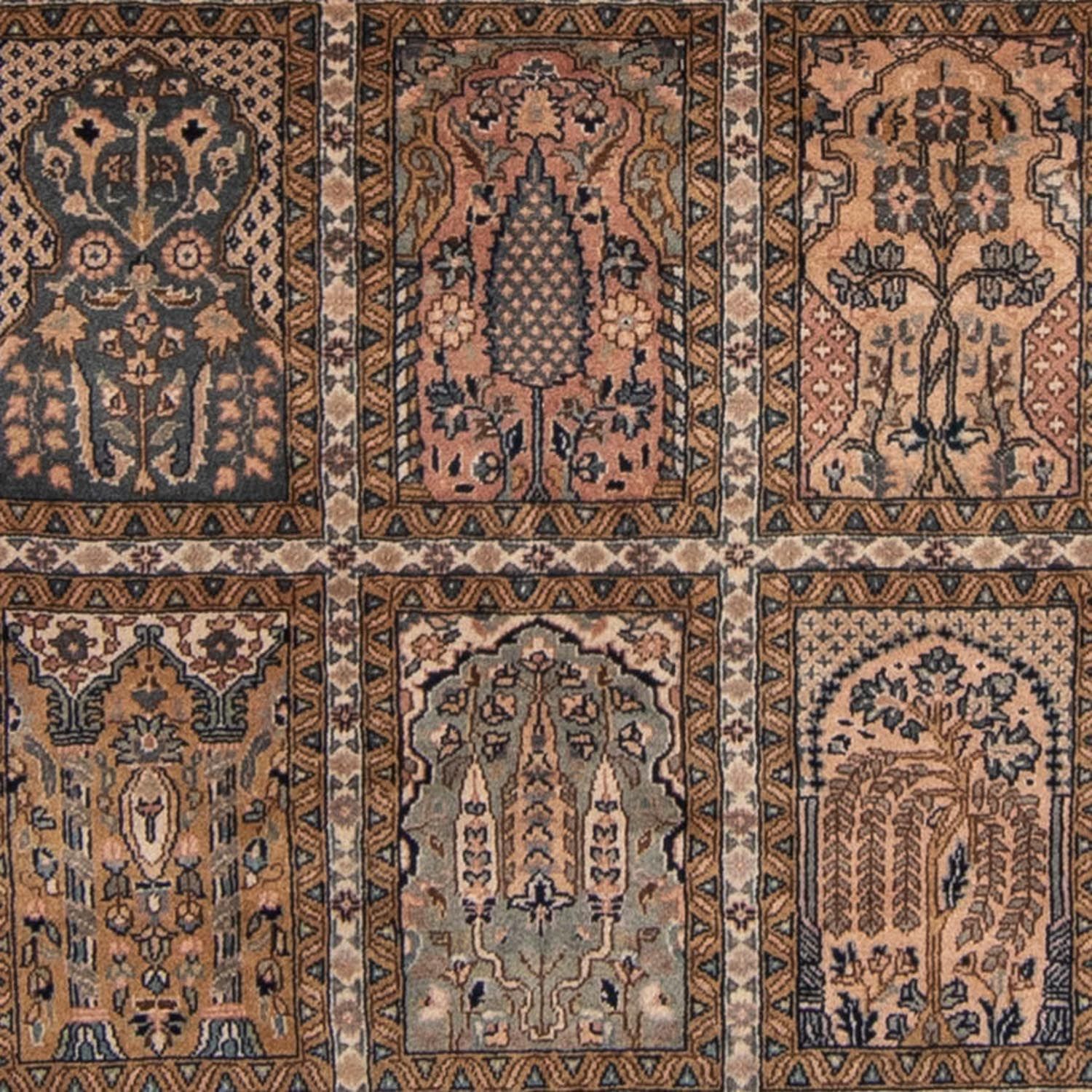 Alfombra persa - Ghom - 252 x 195 cm - marrón claro