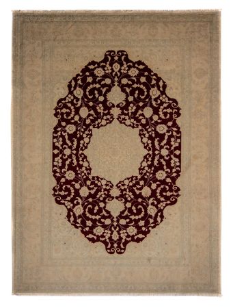 Perser Rug - Nain - 328 x 249 cm - dark red