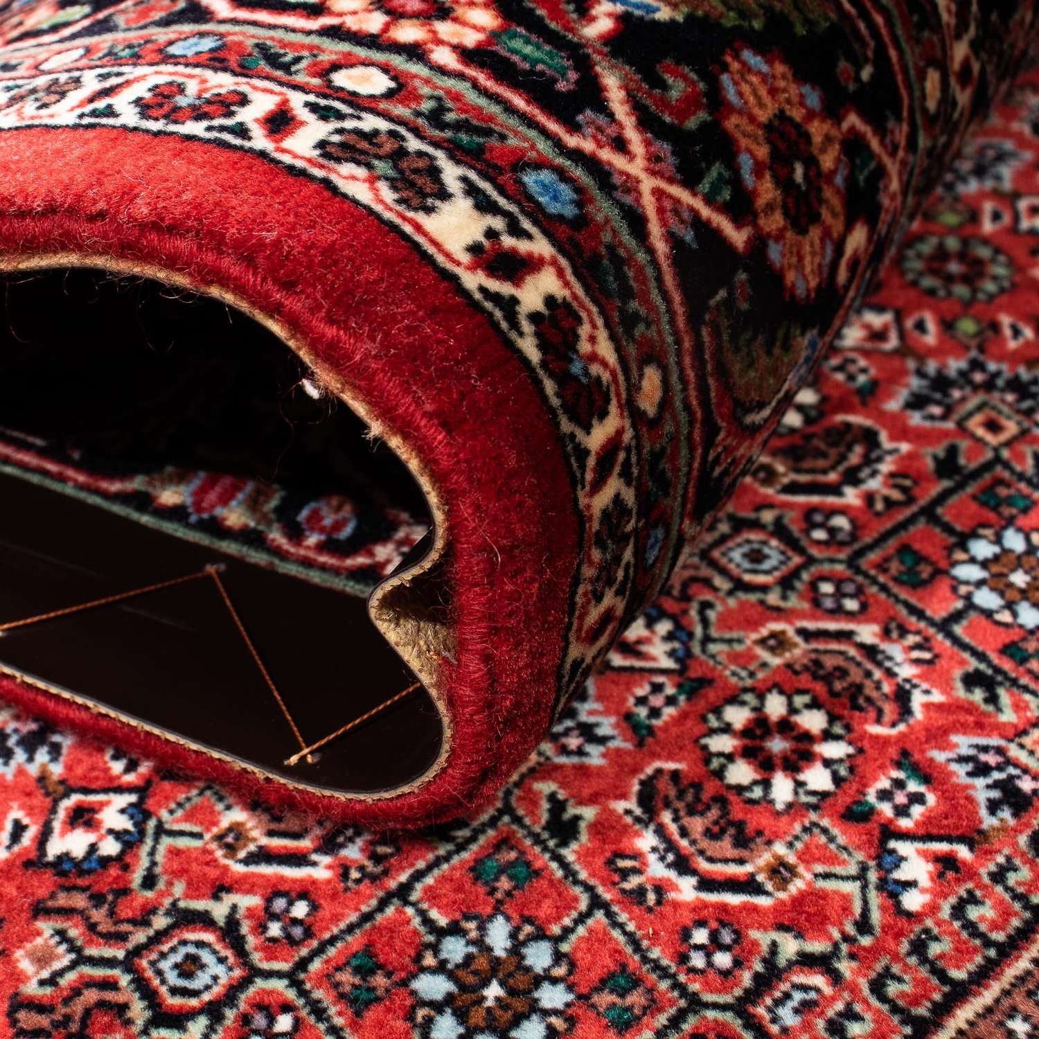 Persisk teppe - Bijar - 258 x 169 cm - mørk rød