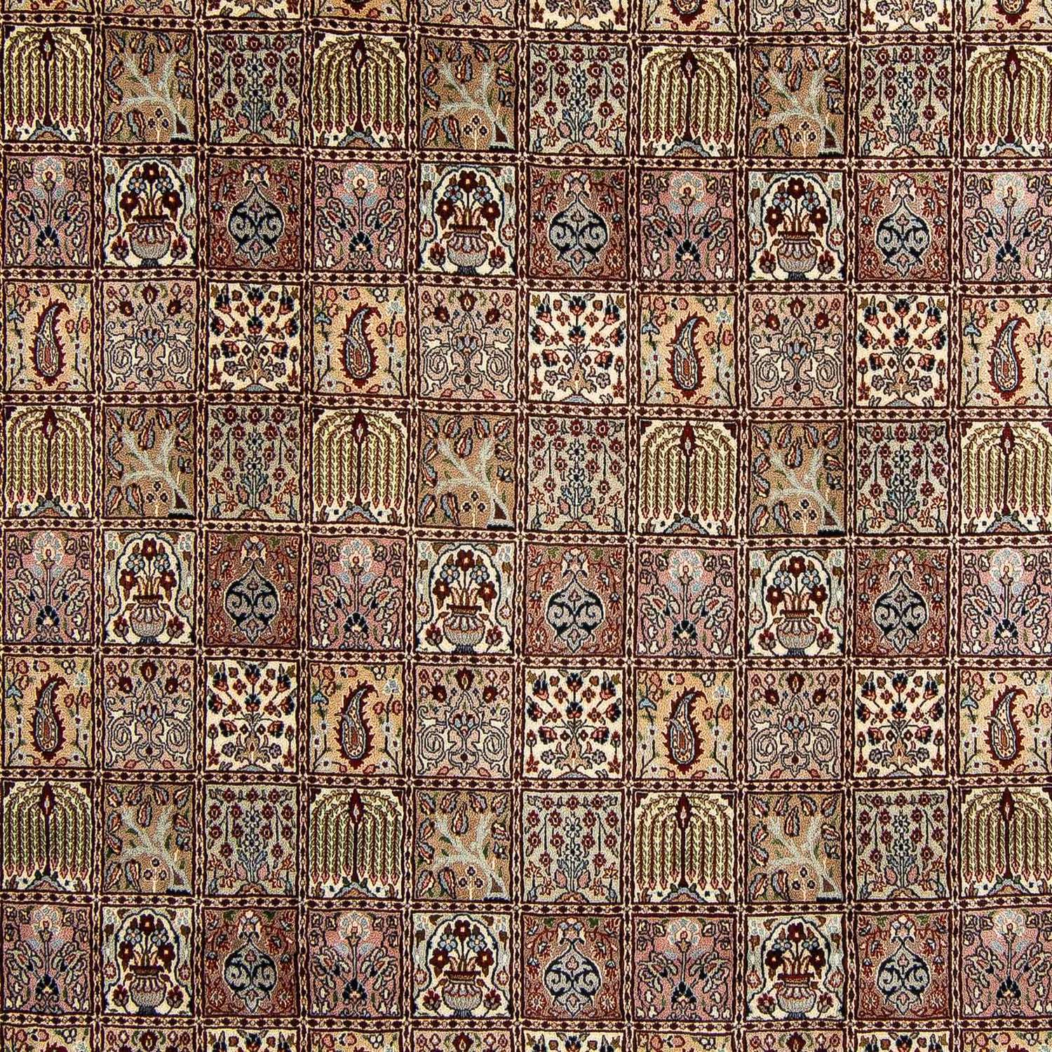 Persisk teppe - klassisk - 296 x 245 cm - flerfarget